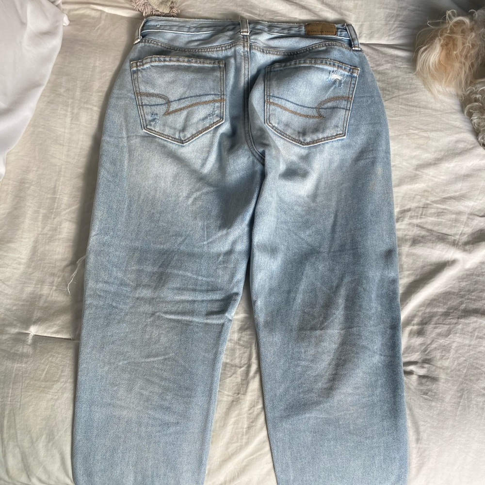 Mom ripped jeans